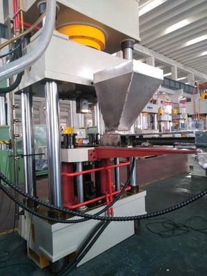 630tonは機械自動飼料15KW 600mmを形作る油圧出版物を粉にする