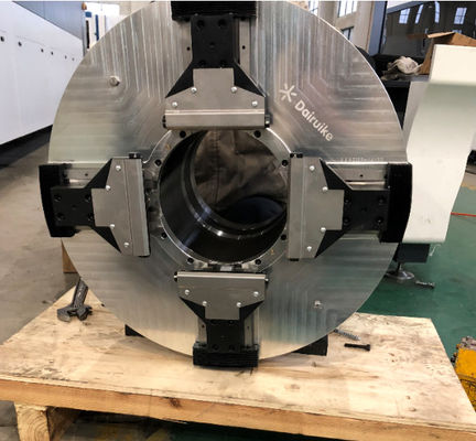 6000w CNC繊維レーザーのカッターの金属板の管SS FSCUT 3000C