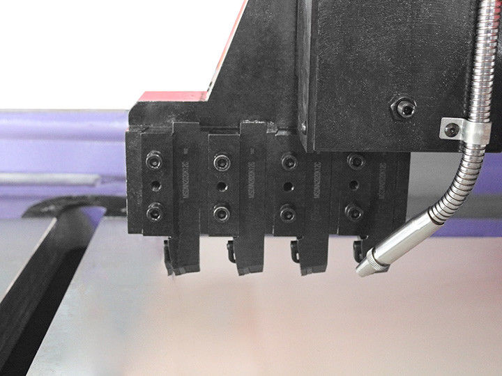 プレーナーCNC Vステンレス鋼 シートのための溝を作る機械4側面2 Drictionsに細長い穴をつけること