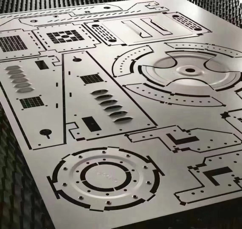 300 KN油圧CNCのタレットの穿孔器出版物の自動穴あけ器機械Oタイプ